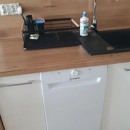 Nova Wozownia Free Parking Лешно