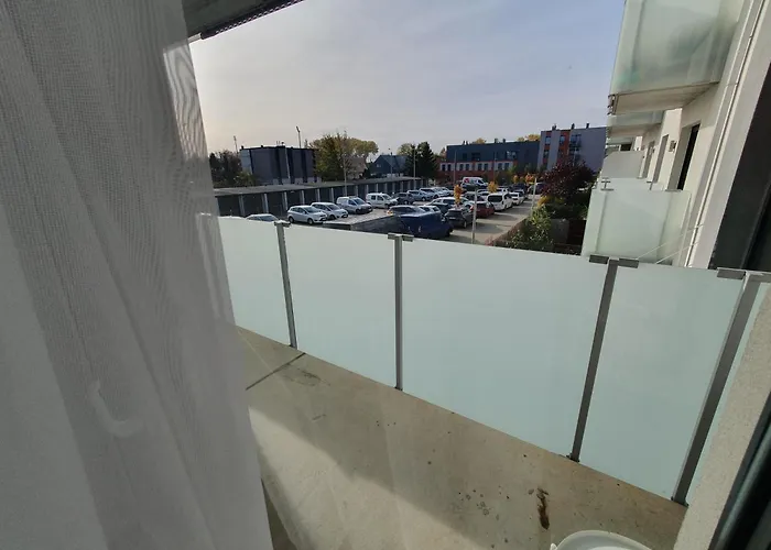 Nova Wozownia Free Parking *